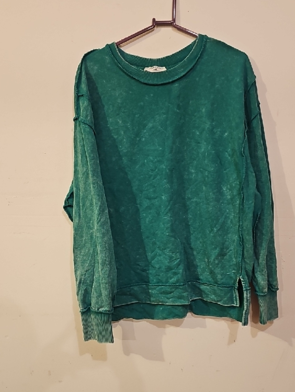 Zenana Womens Minwral Washed Light Weight Sweatshirt! Sz S/M